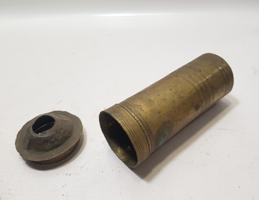 ÜZERİ USTA DAMGALI OSMANLI DÖNEMİ KAHVE DEĞİRMENİ