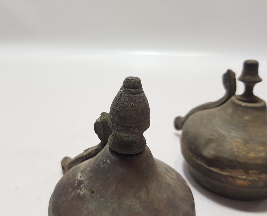 OSMANLI DÖNEMİ MEVLEVİ TUTMAÇLI BAKIR İBRİK KAPAĞI LOTU