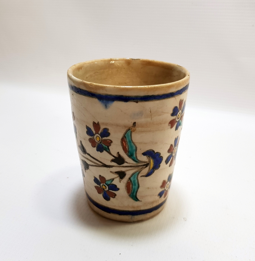 1800 BAŞLARI NADİR RENKTE EL BOYAMA KÜTAHYA BARDAK