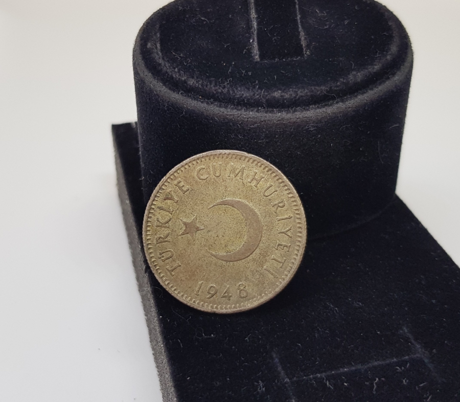 TÜRKİYE CUMHURİYETİ'NİN TEDAVÜLE VERİLMİŞ SON GÜMÜŞ PARASI 1948 TARİHLİ 1 LİRA