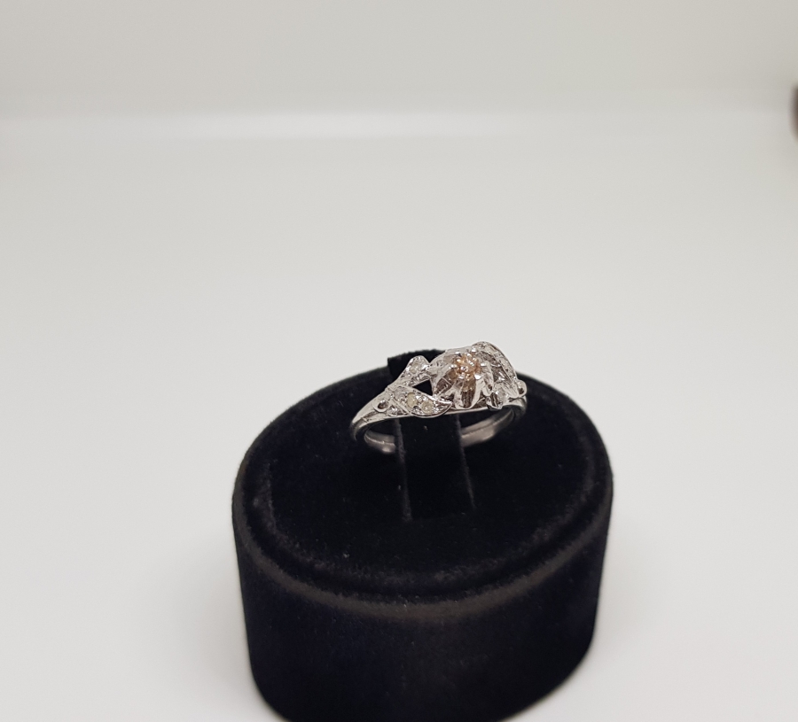 SALYANGOZ MODEL ÖZEL YAPIM PIRLANTA TAŞLI YÜZÜK