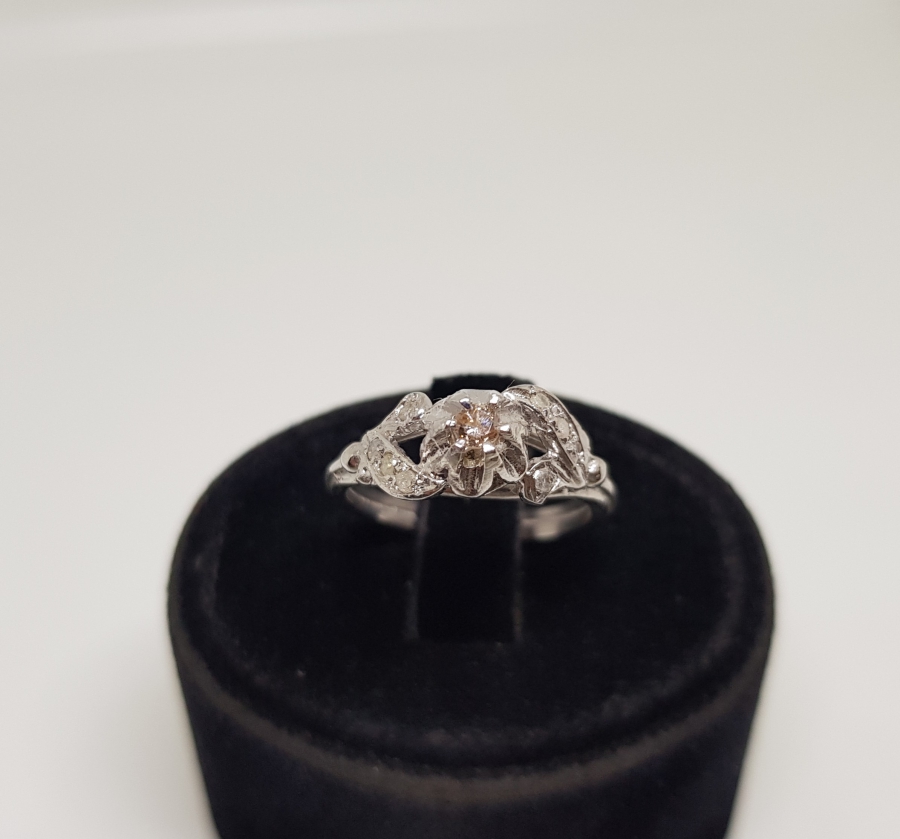 SALYANGOZ MODEL ÖZEL YAPIM PIRLANTA TAŞLI YÜZÜK