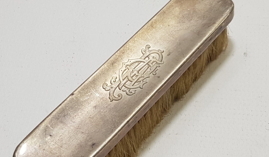 ANTİKA İNGİLİZ GÜMÜŞ ELBİSE FIRÇASI