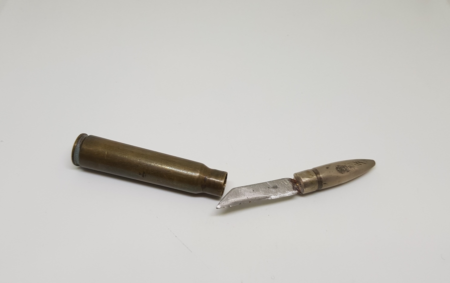 OSMANLI MAVZER MERMİSİNDEN YAPILMIŞ ÇOK NADİR SİPER SANATI NEŞTER