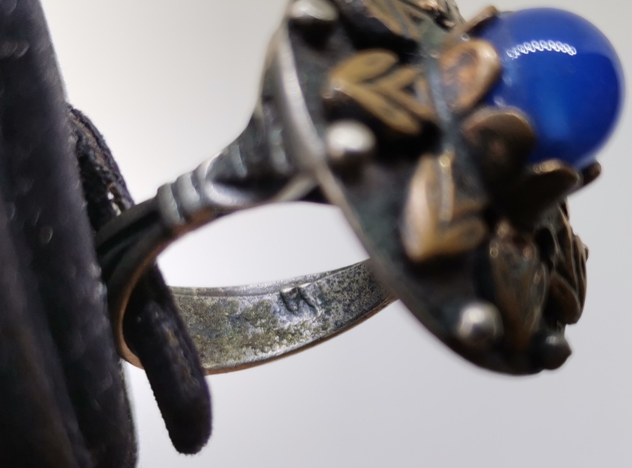 LAPİS TAŞLI HÜRREM MODEL GÜMÜŞ YÜZÜK