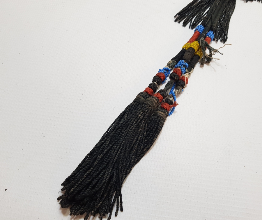 ÜZERİ OPAL BONCUKLARLA SÜSLÜ İPEK İBRİŞİM ÇOK NADİR VAN YÖRESİ GELİN SAÇI - FES SÜSÜ