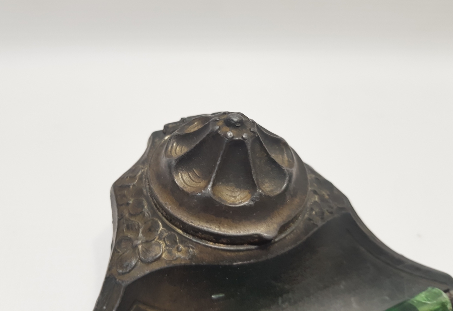 KABARTMA İŞÇİLİKLİ OSMANLI DÖNEMİ MASA ÜSTÜ HOKKASI