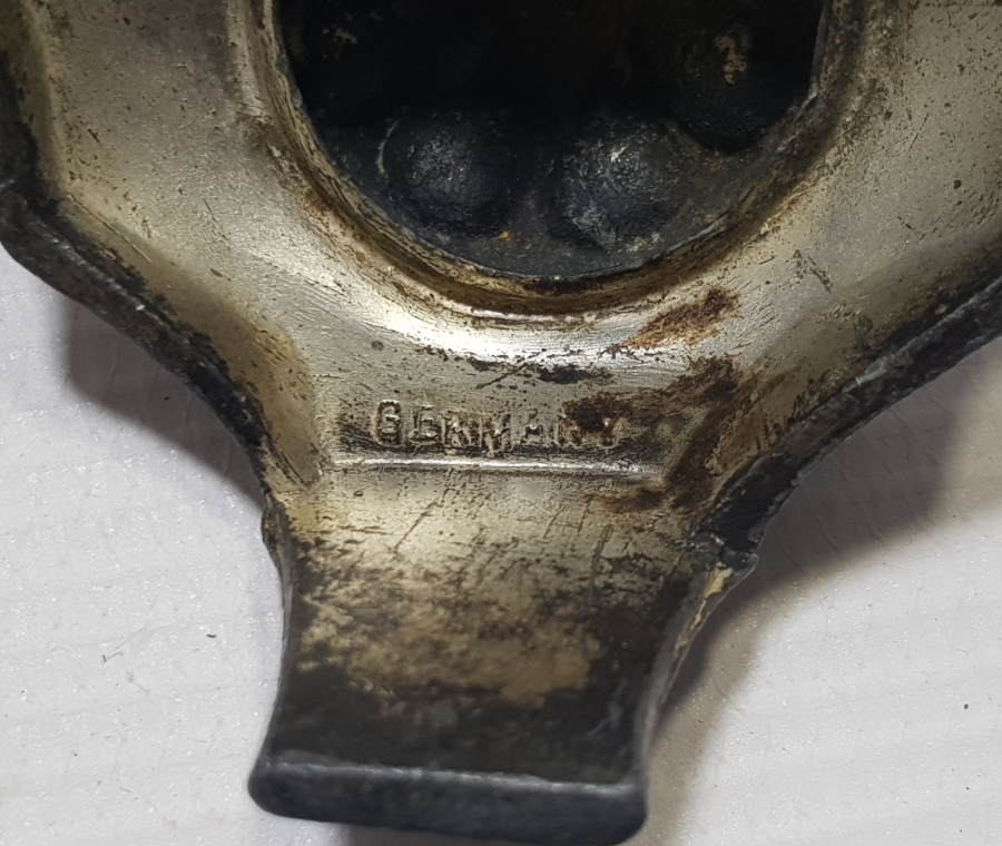 KABARTMA İŞÇİLİKLİ OSMANLI DÖNEMİ MASA ÜSTÜ HOKKASI