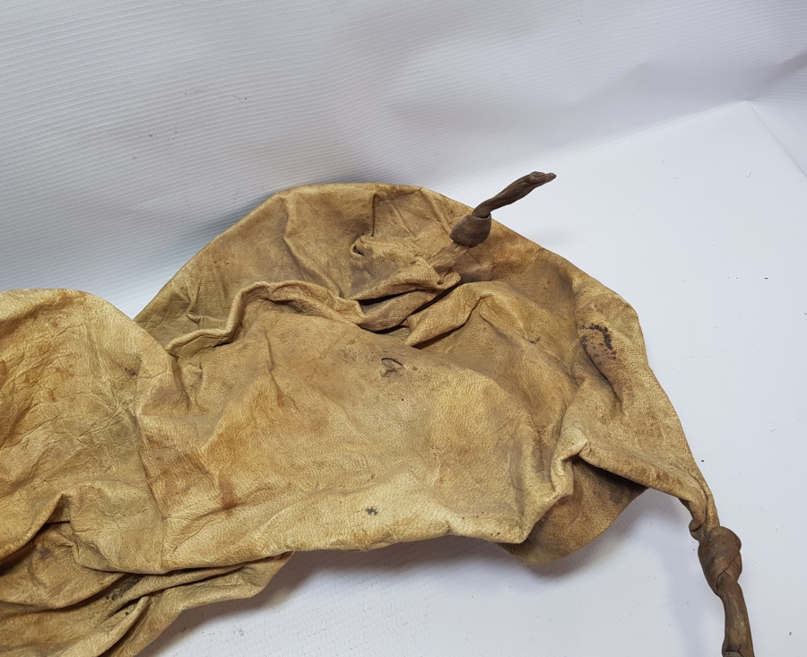 OSMANLI DÖNEMİ ÇOK NADİR DERİ SAKA KÜFESİ - SUCU KÜFESİ