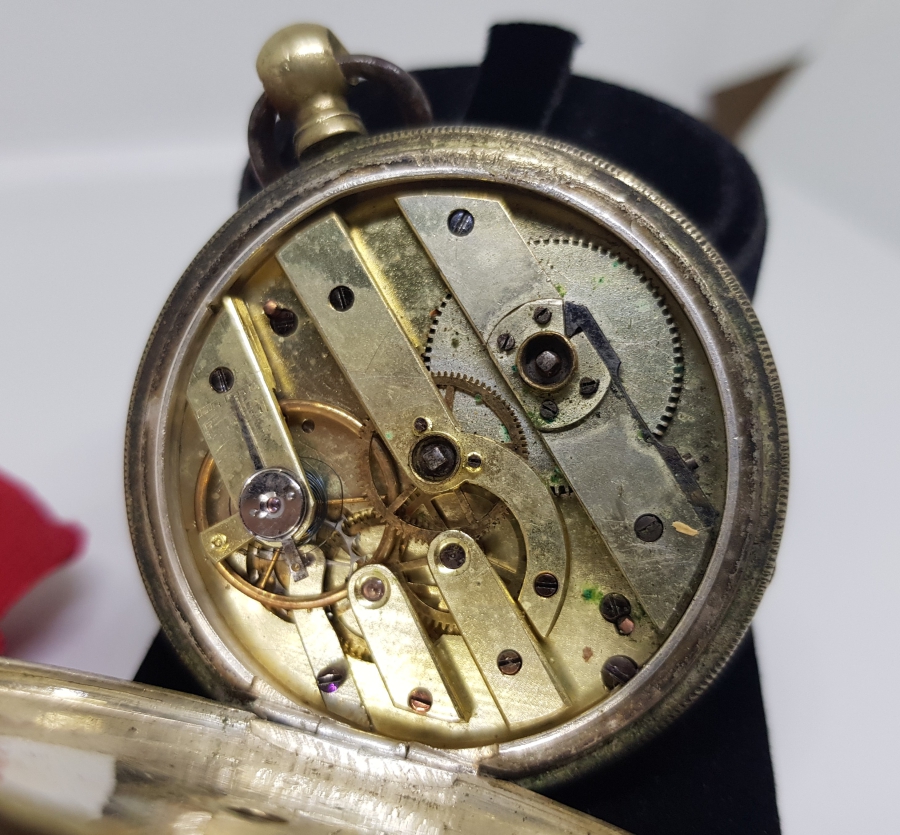 AVCI KASA ARKADAN KURMALI ANTİKA CEP SAATİ