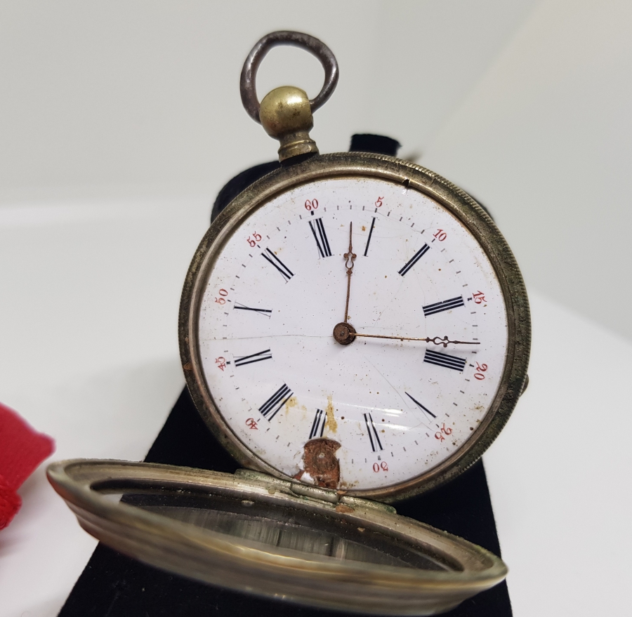 AVCI KASA ARKADAN KURMALI ANTİKA CEP SAATİ