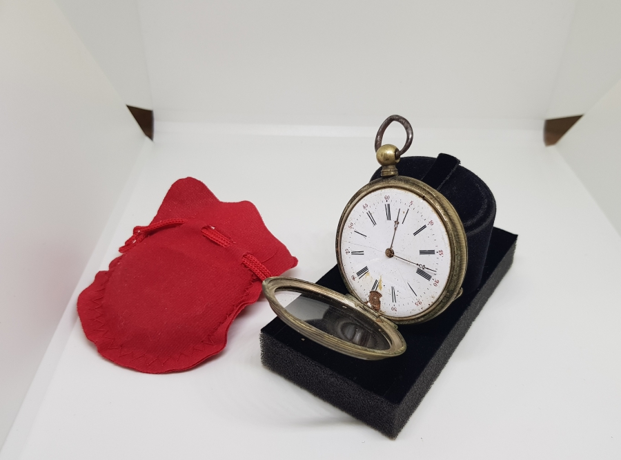 AVCI KASA ARKADAN KURMALI ANTİKA CEP SAATİ