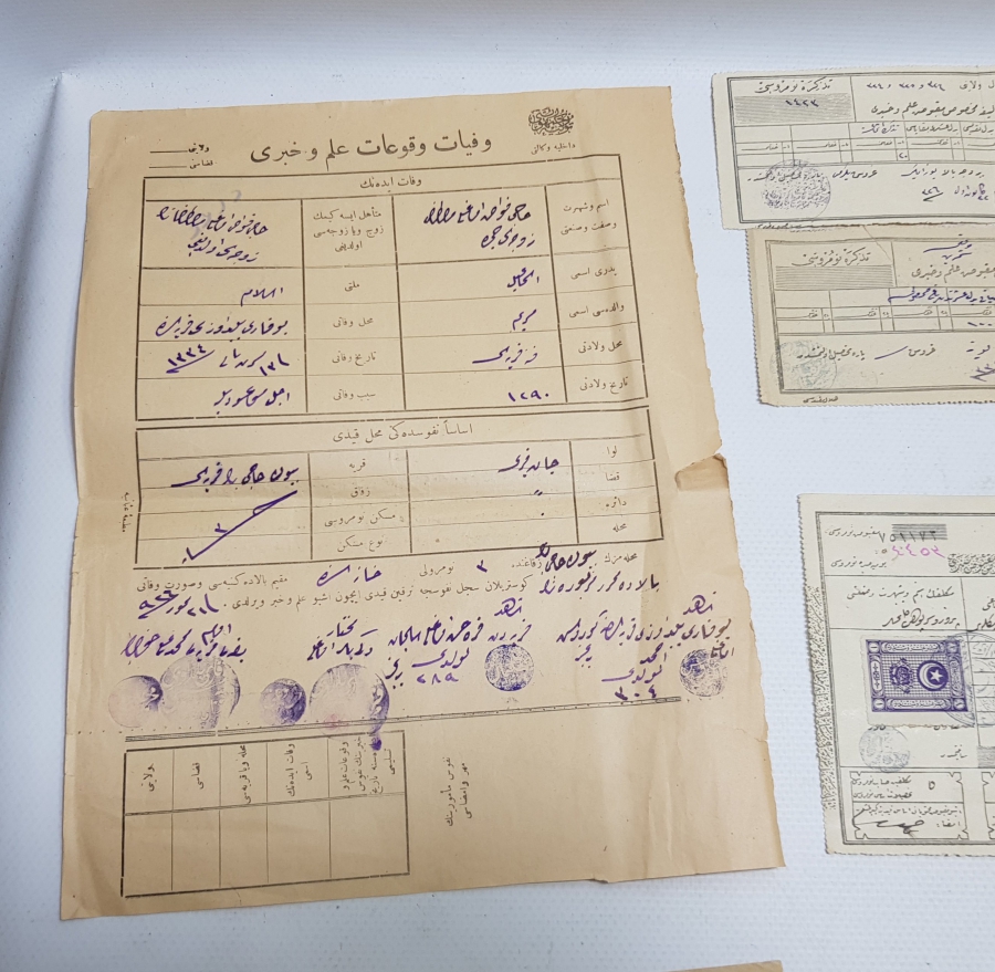 9 ADET OSMANLI DÖNEMİ MAKBUZ LOTU