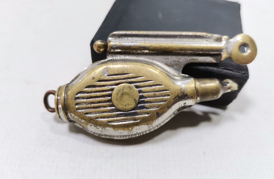 ÜZERİNDE OSMANLI RÜSUM PULU BULUNAN ÇOK NADİR OSMANLI DÖNEMİ ÇAKMAK