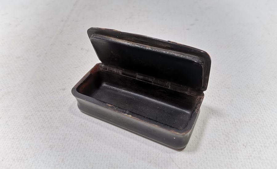 BAĞA KAPAKLI OSMANLI DÖNEMİ TÜTÜN TABAKASI