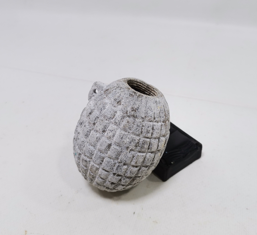 1.DÜNYA SAVAŞI DÖNEMİ NADİR FORMDA İNGİLİZ EL BOMBASI