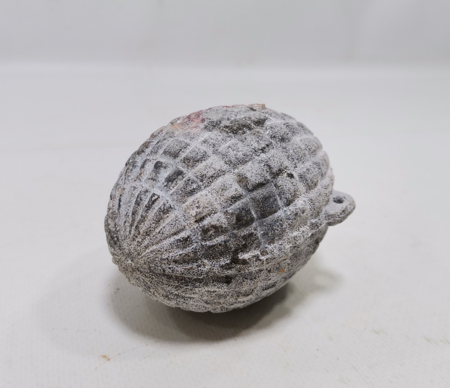 1.DÜNYA SAVAŞI DÖNEMİ NADİR FORMDA İNGİLİZ EL BOMBASI