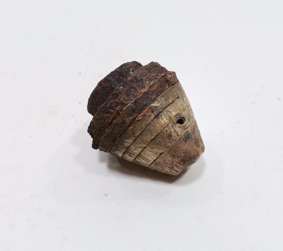 ÜZERİ TEMİZLENMİŞ 1.DÜNYA SAVAŞI DÖNEMİ OSMANLI TOP MERMİSİ KOVANI