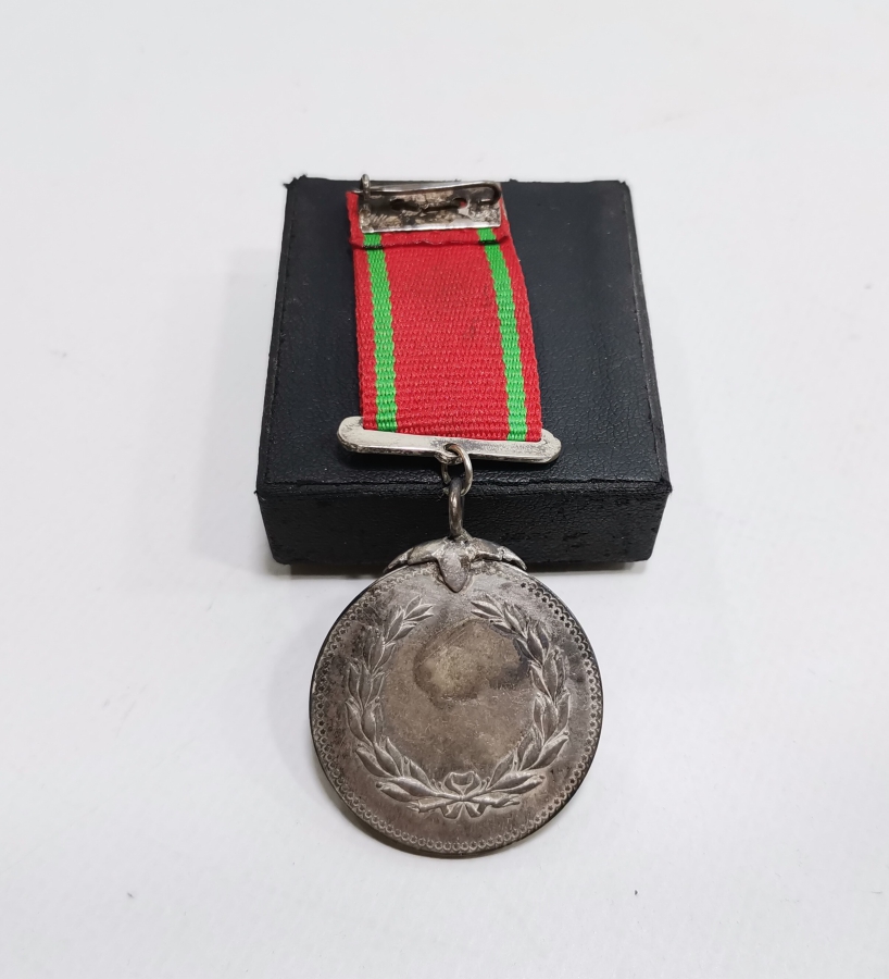 OSMANLI DÖNEMİ GÜMÜŞ SANAYİ İFTİHAR MADALYASI