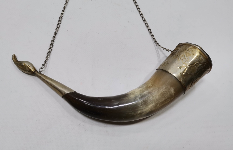 KABARTMA İŞÇİLİKLİ ANTİKA BOYNUZ KADEH