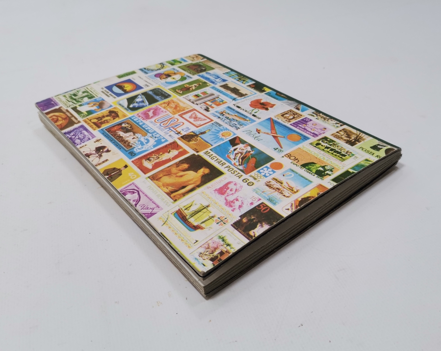 İÇİNDE YERLİ VE YABANCI PULLAR BULUNAN ANTİKA PUL ALBÜMÜ