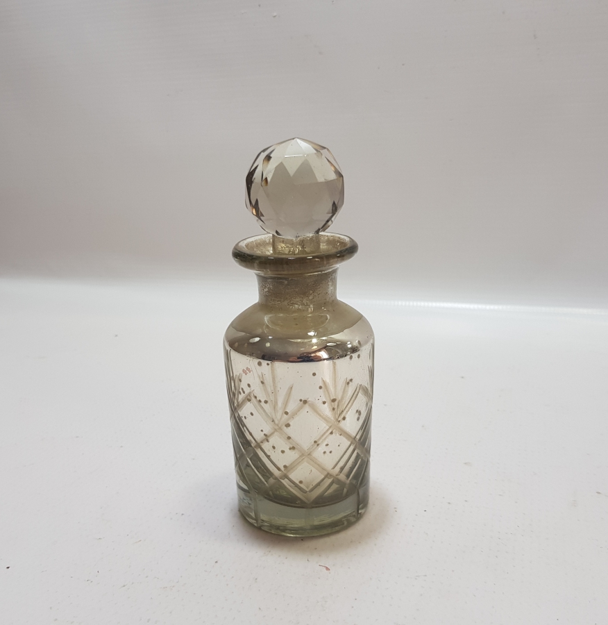 KRİSTAL KESME İŞÇİLİKLİ OSMANLI DÖNEMİ KAPAKLI KOKU ŞİŞESİ
