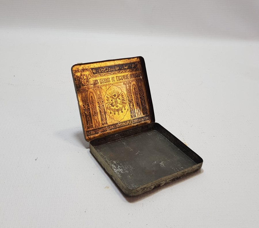 ÜZERİ OSMANLICA YAZILI VE DEVLET ARMALI OSMANLI SİGARA KUTUSU