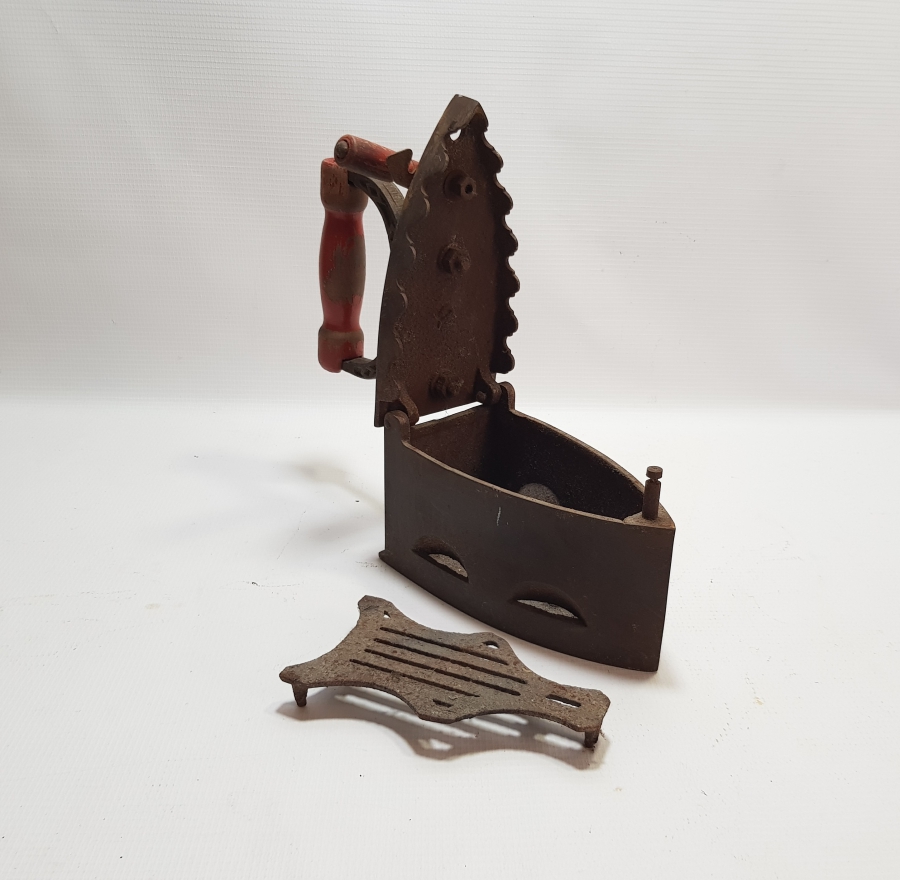 OSMANLI DÖNEMİ NADİR IZGARALI KÖMÜRLÜ ÜTÜ