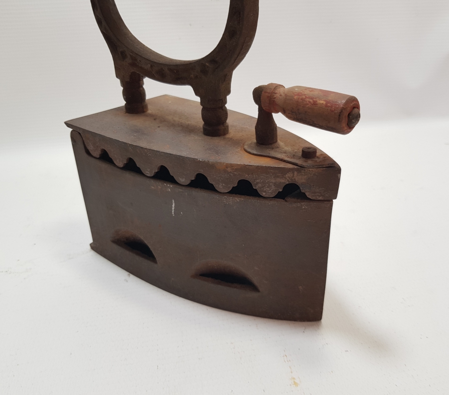 OSMANLI DÖNEMİ NADİR IZGARALI KÖMÜRLÜ ÜTÜ