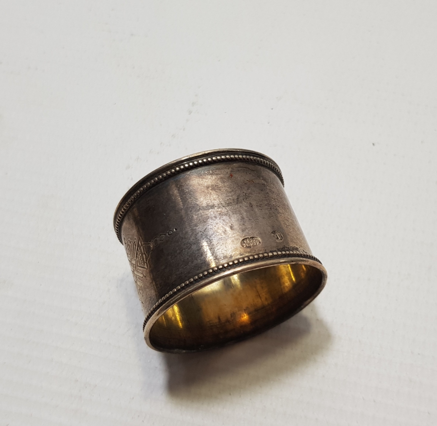 ÜZERİ KRALİYET TAÇLI VE İNSİYALLİ SARAY İŞİ RUS GÜMÜŞ PEÇETELİK