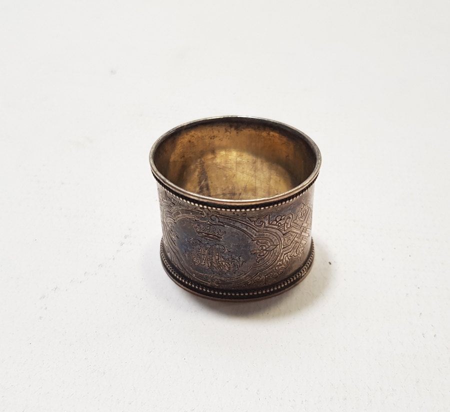 ÜZERİ KRALİYET TAÇLI VE İNSİYALLİ SARAY İŞİ RUS GÜMÜŞ PEÇETELİK