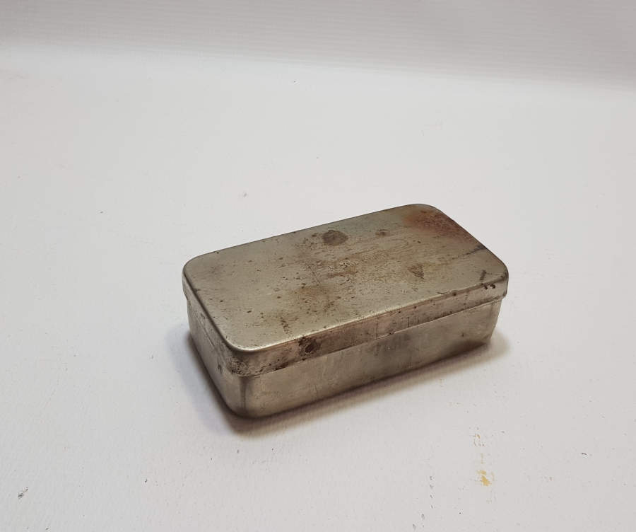 1. DÜNYA SAVAŞI DÖNEMİ ORİJİNAL KUTUSUNDA CAM ENJEKTÖR