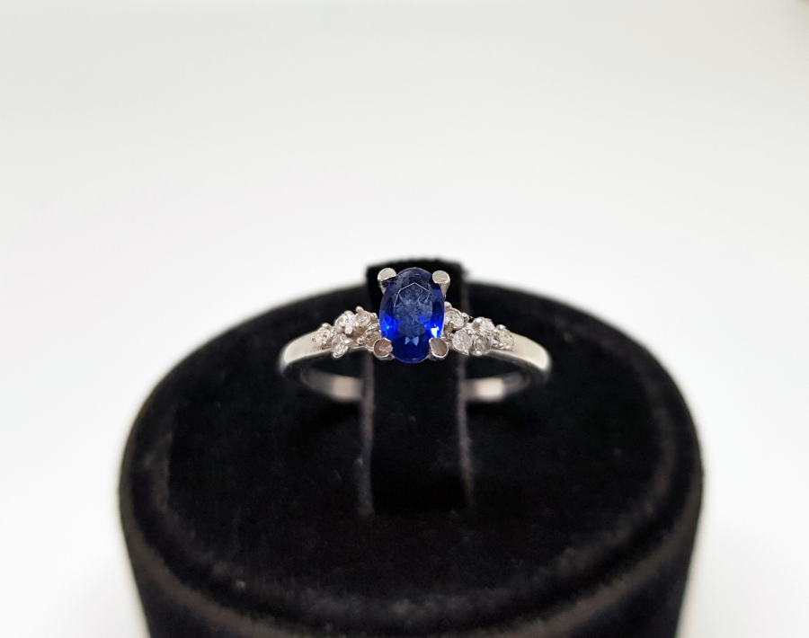 SAFİR VE PIRLANTA TAŞLI TEK TAŞ MODEL YÜZÜK