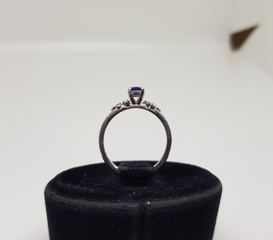 SAFİR VE PIRLANTA TAŞLI TEK TAŞ MODEL YÜZÜK