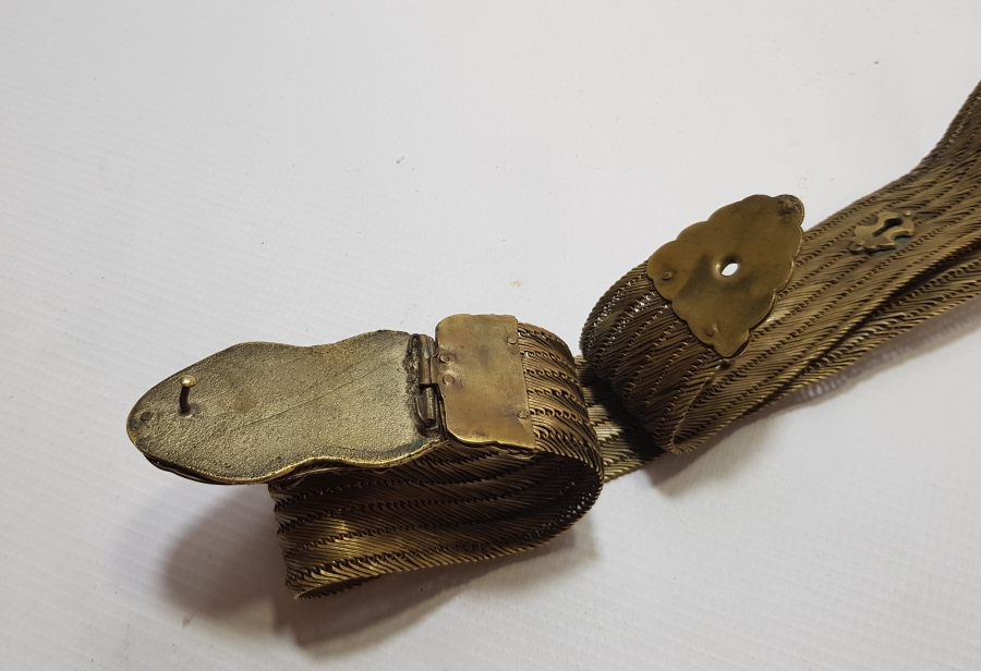 MEŞRUTİYET SANCAKLI VE AY YILDIZLI TRABZON İŞİ HASIR ÖRME GELİN KEMERİ