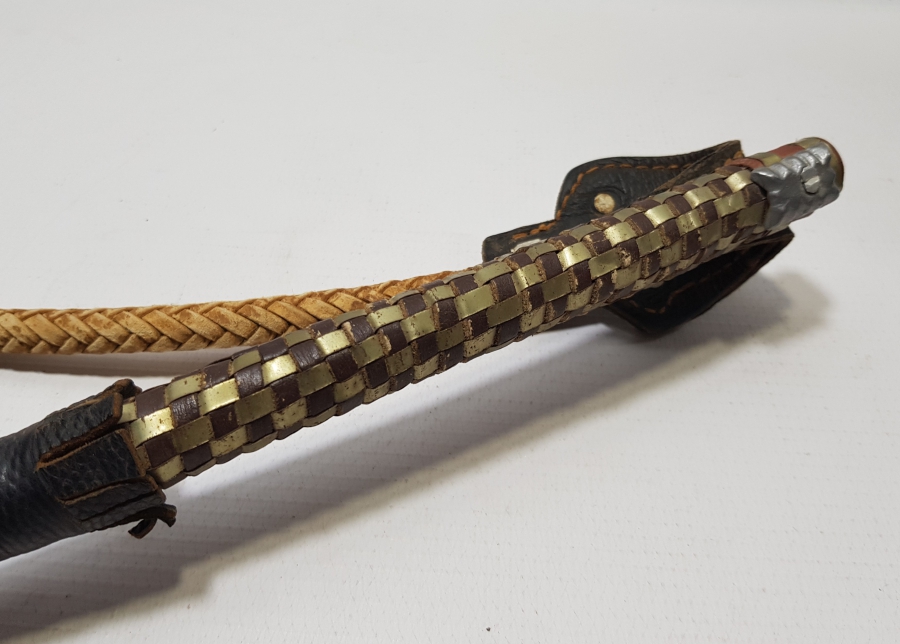 TÜRKMEN İŞİ ANTİKA DERİ AT KAMÇISI - KIRBACI