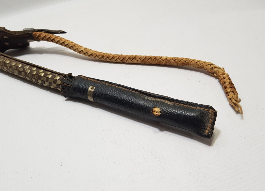 TÜRKMEN İŞİ ANTİKA DERİ AT KAMÇISI - KIRBACI