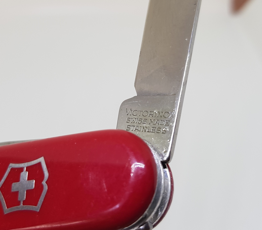 ANTİKA VICTORINOX ÇAKI