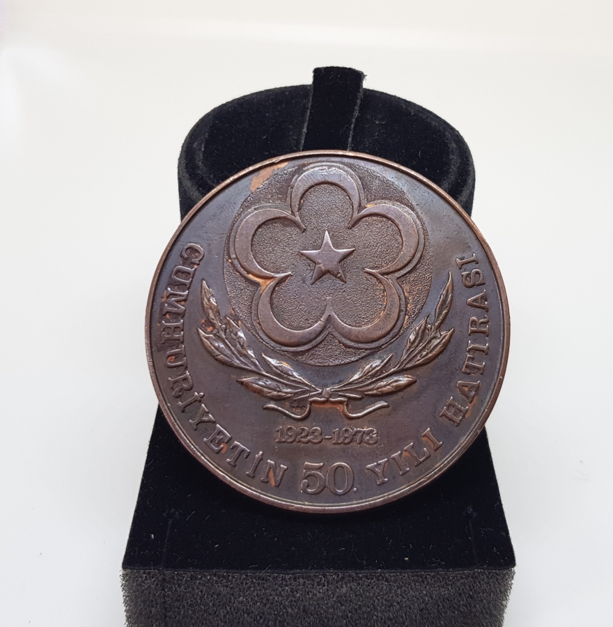 1973 GAZETECİLER CEMİYETİ MADALYASI