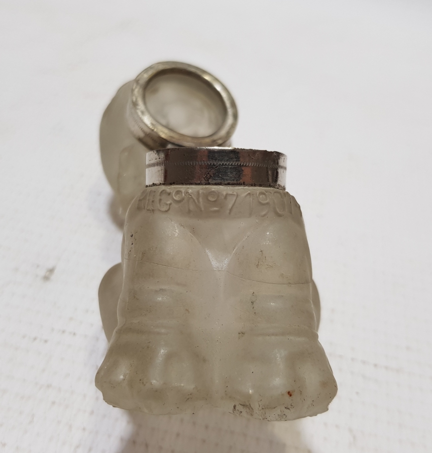 OSMANLI DÖNEMİ KÖPEK FORMLU CAM HOKKA