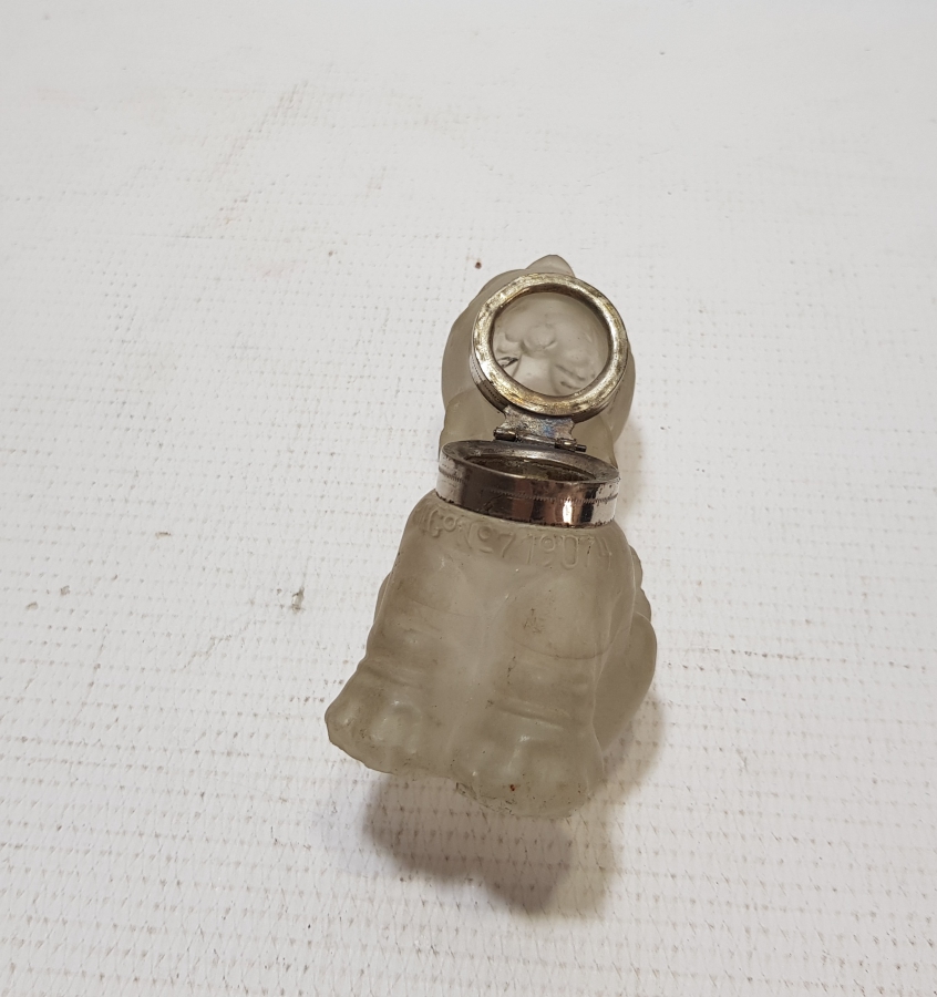 OSMANLI DÖNEMİ KÖPEK FORMLU CAM HOKKA