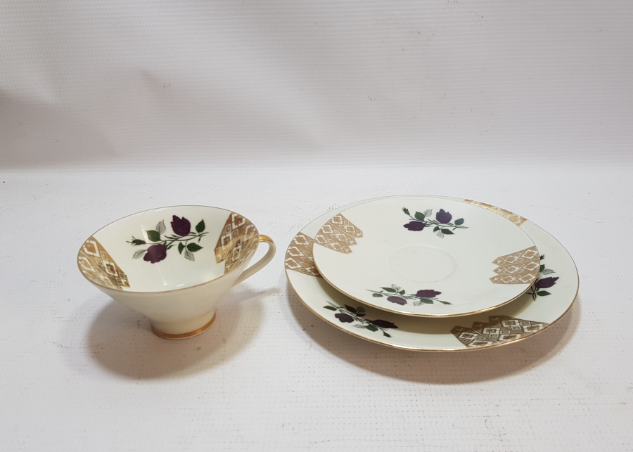 ALTIN VARAKLI BAVARIA TRİO ÇAY TAKIMI