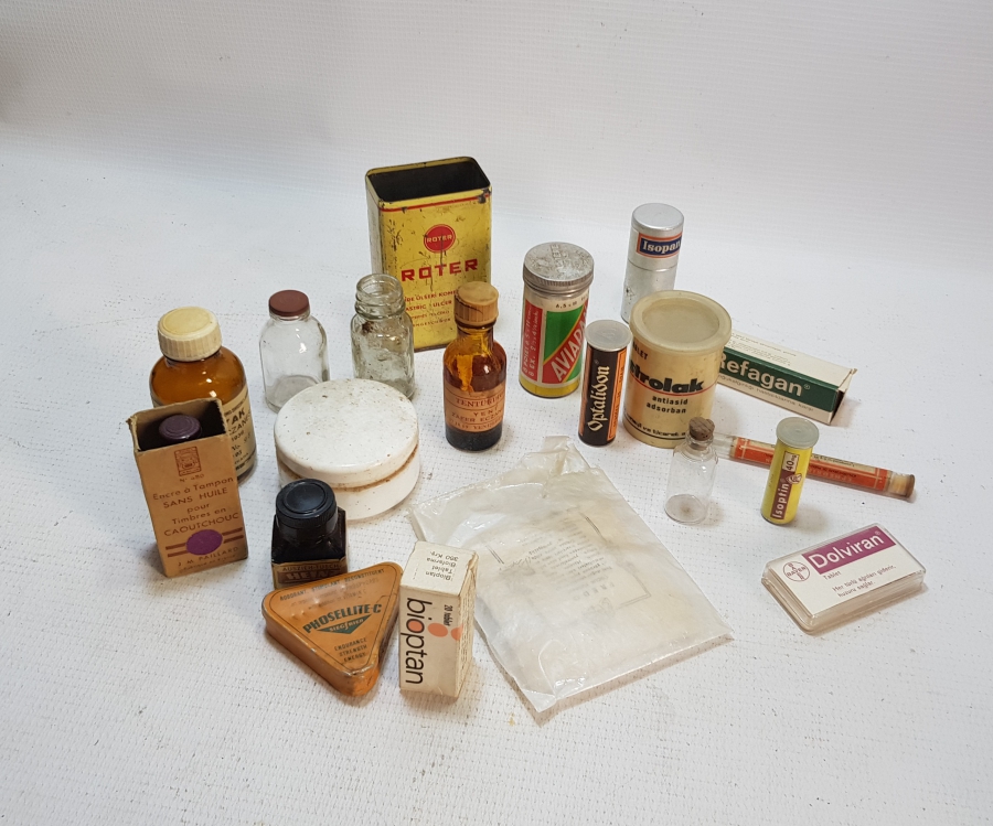 TIP TARİHİ: ANTİKA İLAÇ KUTULARI