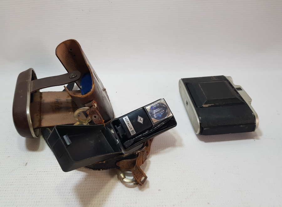 ANTİKA KÖRÜKLÜ FOTOĞRAF MAKİNESİ