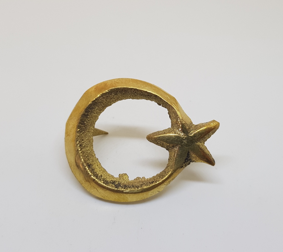 ANTİKA AY YILDIZ ŞAPKA KOKARTI