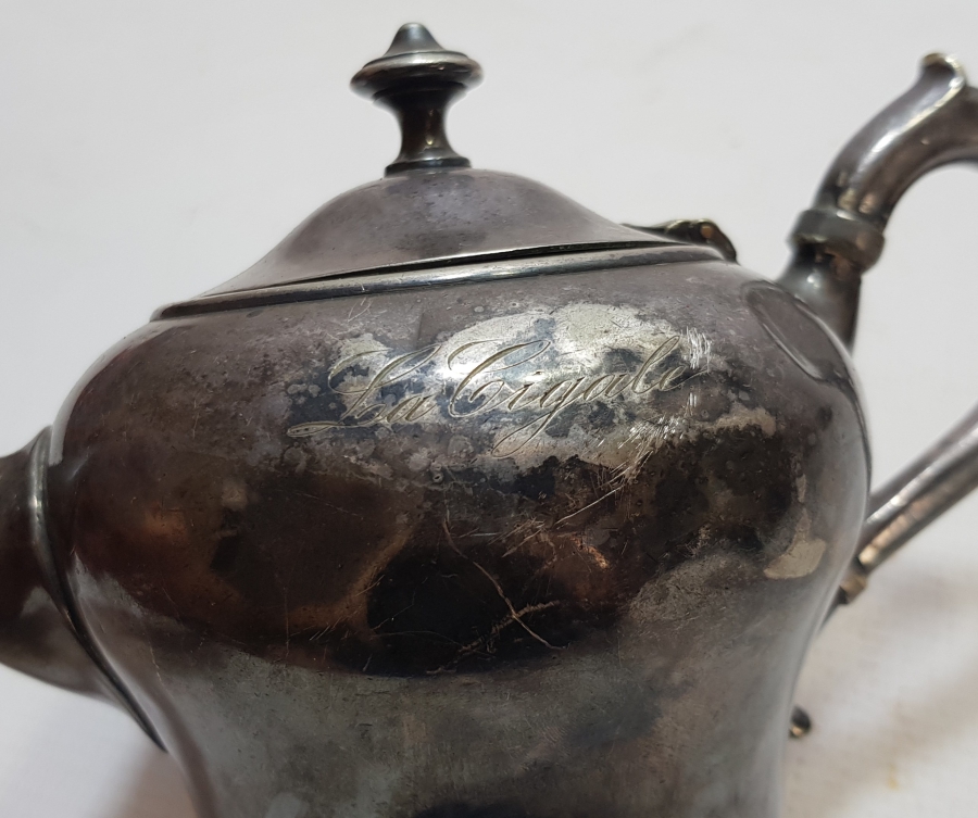 ANTİKA GÜMÜŞ KAPLAMA ÇAYDANLIK