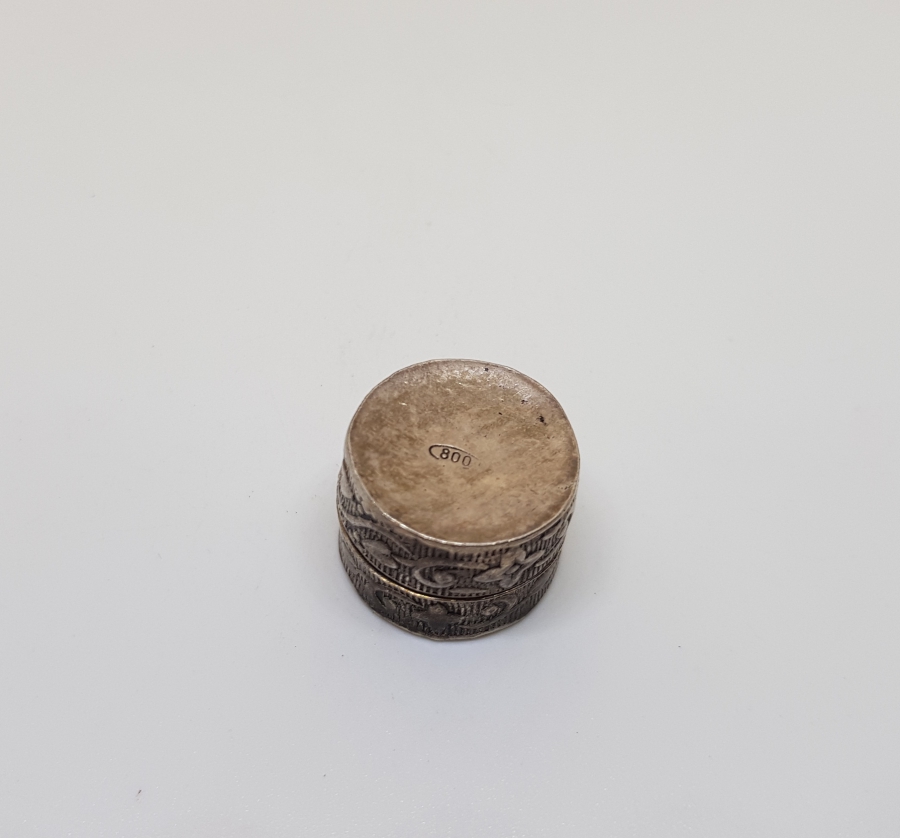 GÜMÜŞ ENFİYE KUTUSU