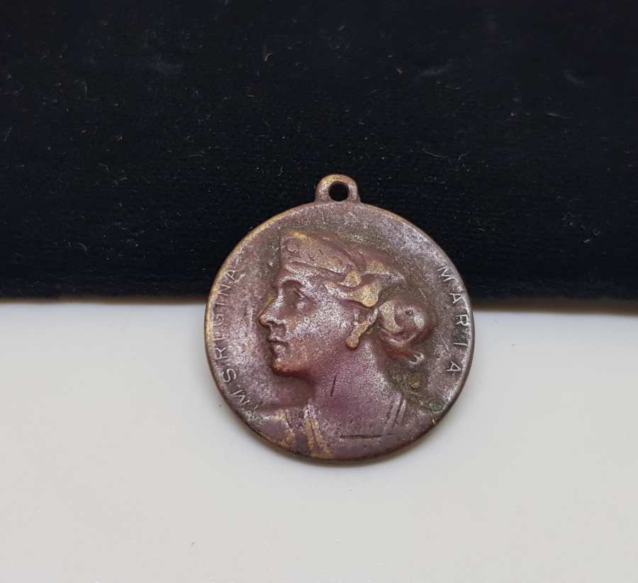 1. DÜNYA SAVAŞI DÖNEMİ ROMANYA KRALİÇESİ MARIA RESİMLİ NADİR MADALYON