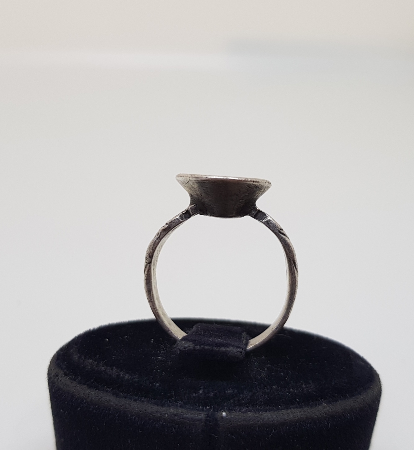 OSMANLI DÖNEMİ OĞUZ TÜRKLERİ BEĞDİLİ BOYUNA AİT ÇOK NADİR GÜMÜŞ YÜZÜK