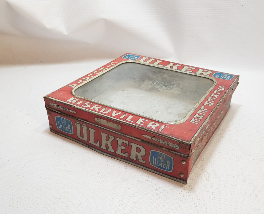 ESKİ BAKKALİYE: ÜLKER BİSKÜVİLERİ KUTUSU KAPAĞI